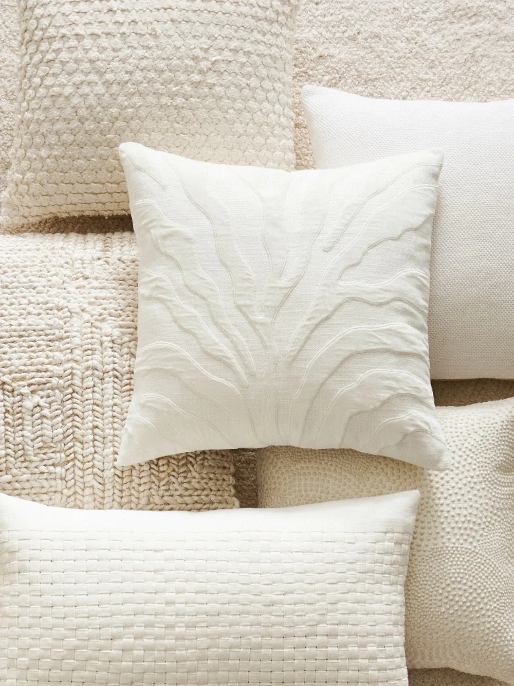 NEW! Pottery Barn Linen & Cotton Atlantic Applique Pillow Covers Set of 2